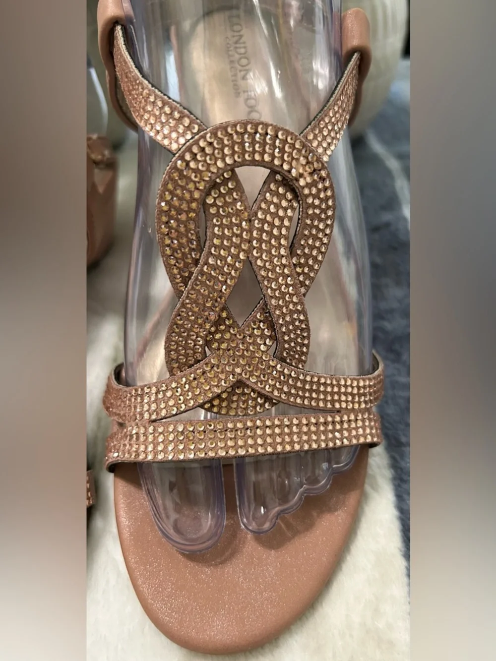 NEW London Fog Collection Women's Rose Gold Rhinestone Strappy Sandals, Size 6.5